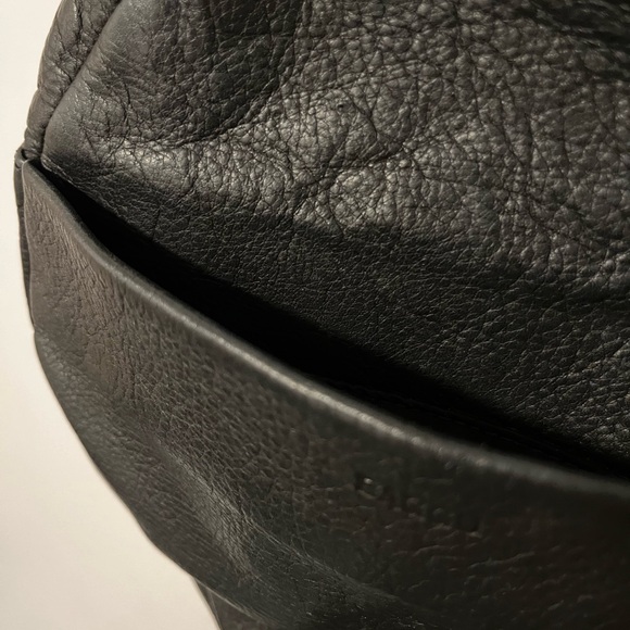 LEATHER BAGGU - Picture 5 of 7